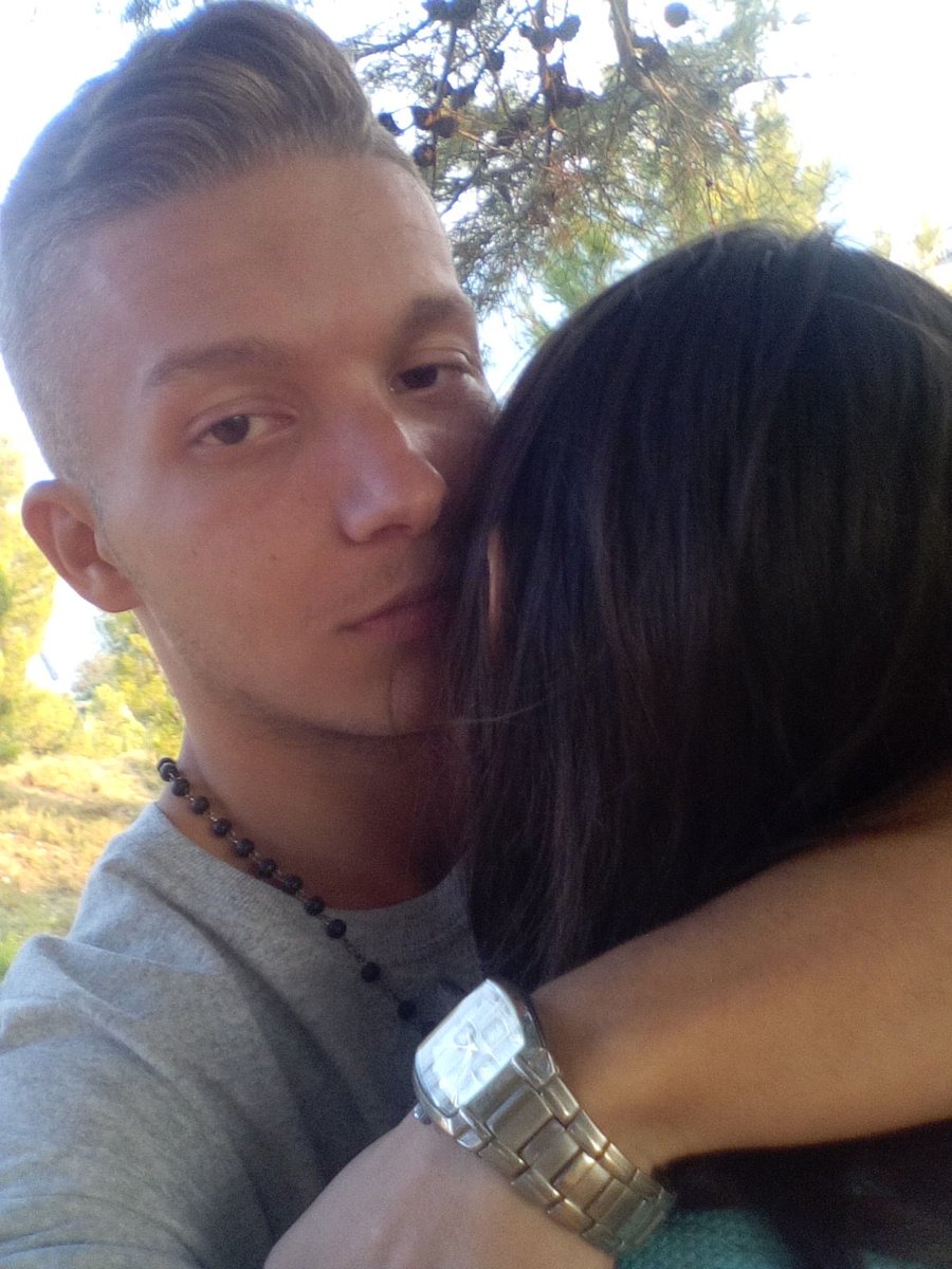 ToloRoni's tweet image. 