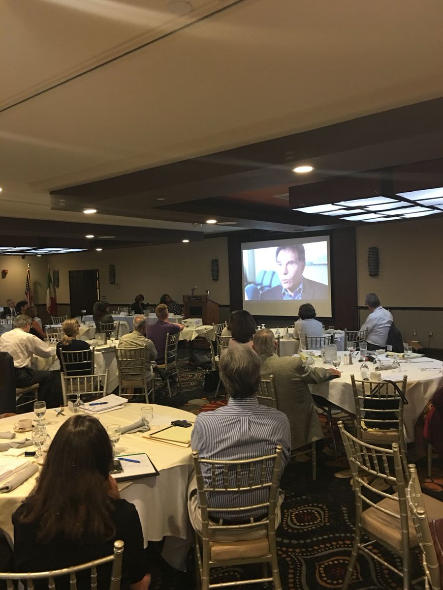 CBALegalEd's tweet photo. Great turnout for our Elder Abuse program at Casa Mia! For upcoming CLEs go to https://t.co/v3TIL3BgVE https://t.co/Fjz2vzzFQn