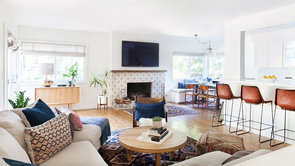 HalpinsFlooring's tweet photo. Don’t miss these fall home decor trends! (We’ve got our eye on velvet accents.) https://t.co/5t5IyCF3Ts https://t.co/dYOv448KRm
