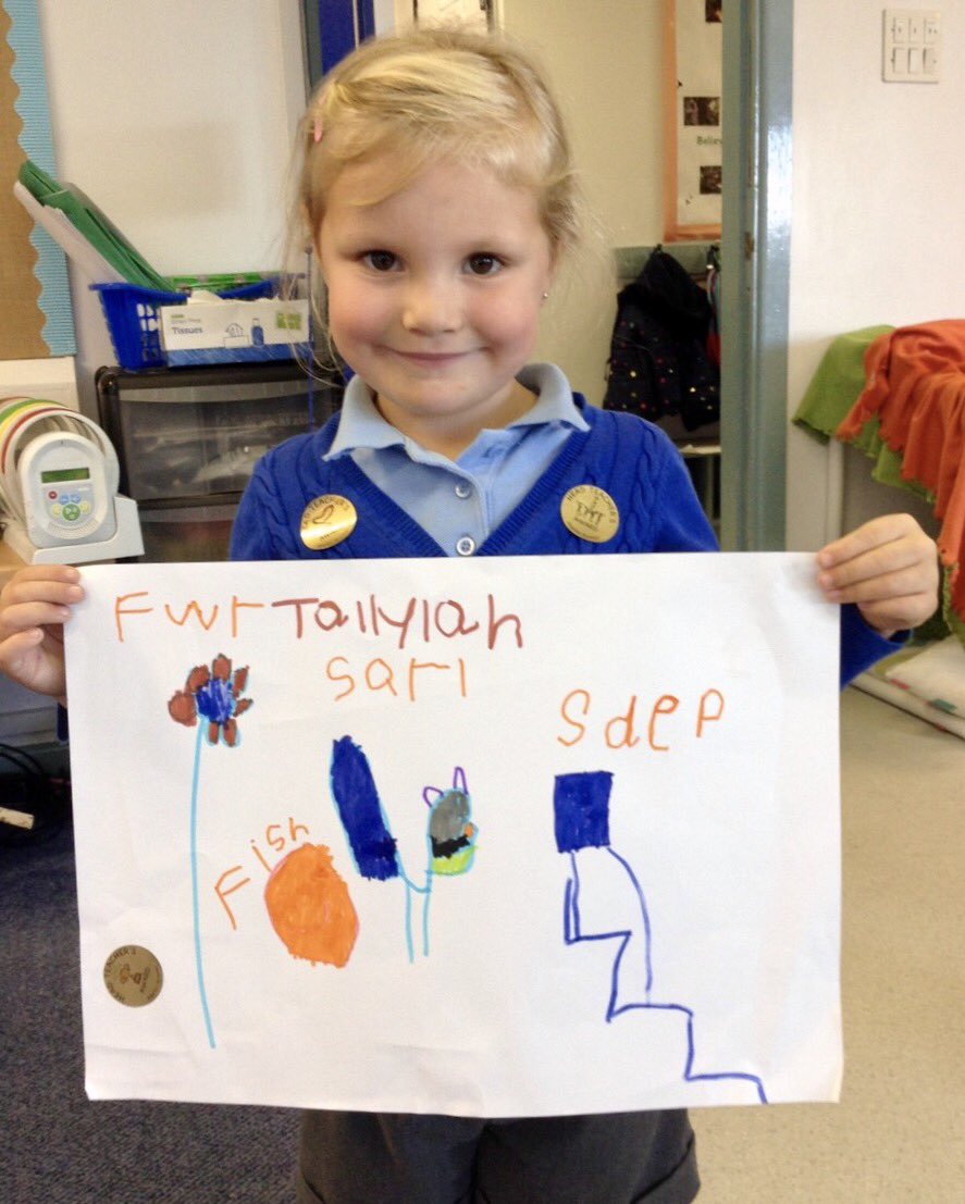 AbpsSch's tweet photo. How terrific is Tallulah and her independent, F2 learning? #awesomelearner https://t.co/a55kSGf3st