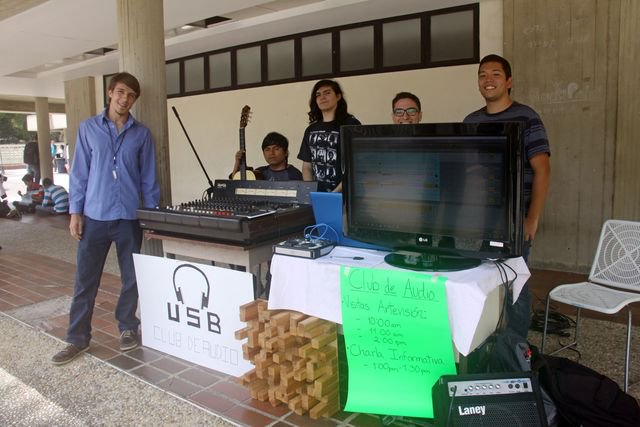 campusb's tweet image. 46 formas de hacer vida universitaria fuera de las aulas #USBve #UniVe usbnoticias.info/post/52765