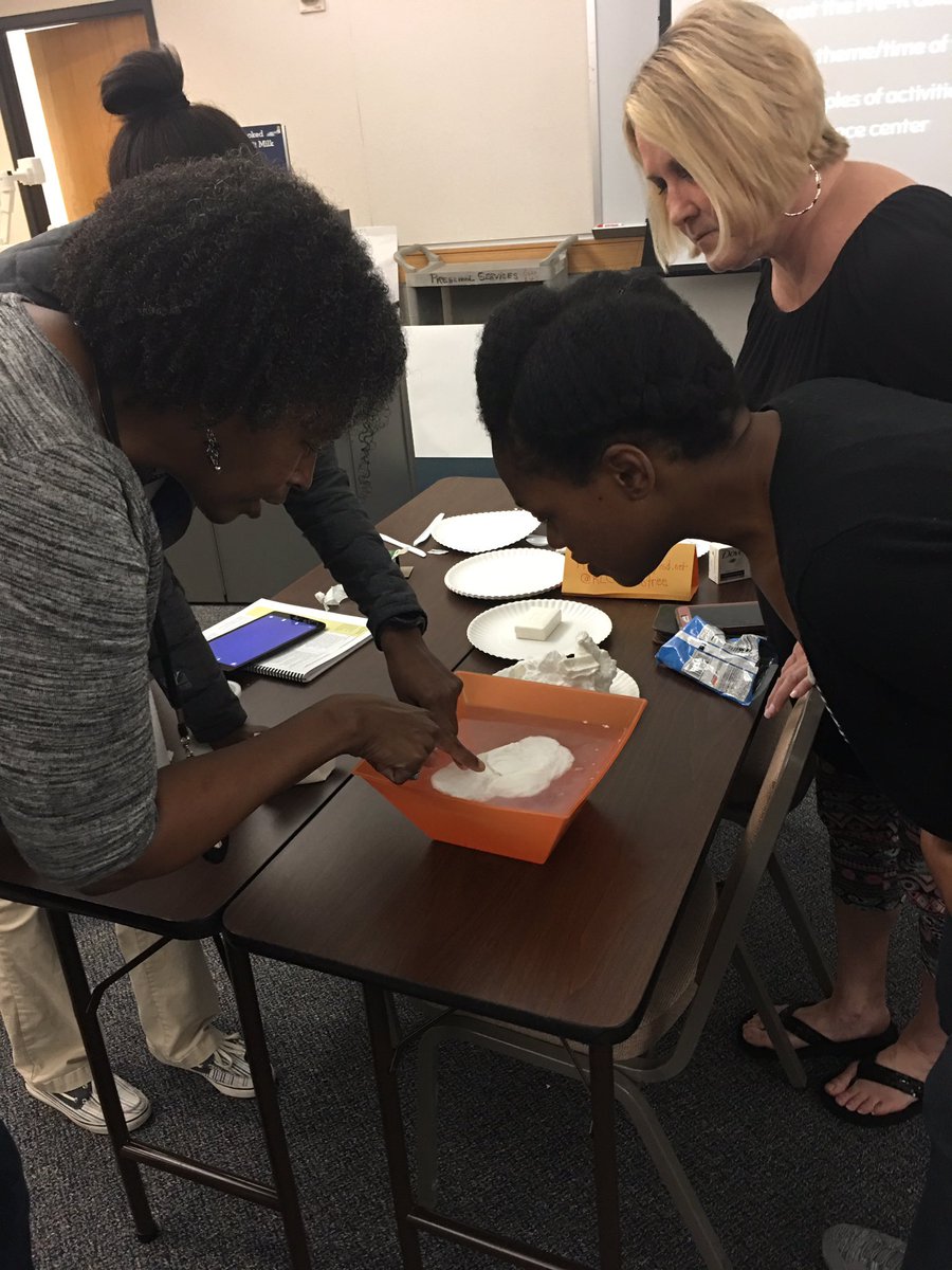Daelynn08's tweet image. Access 4 All: Inquiry-based Science in ECE. I ❤️ blowing up soap + sink or float + scientific method + awesome teachers #ECEstem #ece