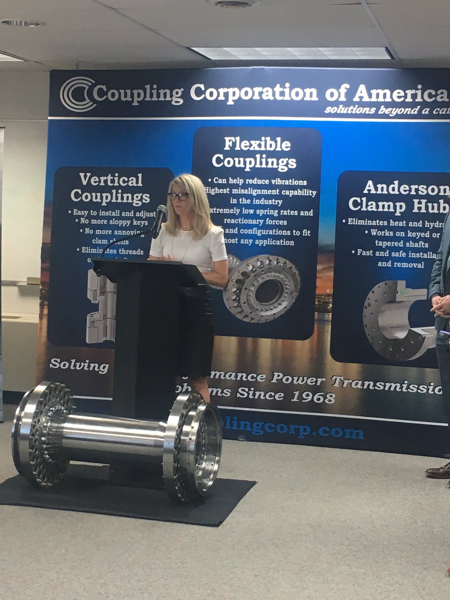 SullyElizabeth4's tweet image. So excited that our friends from @PADCEDnews &amp;amp; @PALaborIndustry could join us for tonight's @YCEAPA #manufacturingdays kickoff! #ImakeinPA