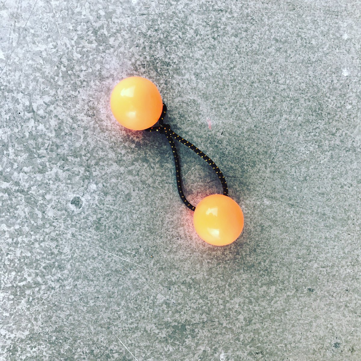ResaleRetail1's tweet photo. The sound, and feel, of this whipping around and hitting your knuckles...  my fellow 80s kids? #thepurplecatresale https://t.co/SGn8zLHznK