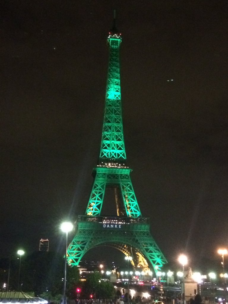 mayes_david's tweet photo. How lucky are we! Colour celebration: 300 million visitors today! The Tower was cast in a variety of amazing effects https://t.co/YZFsM80dHu