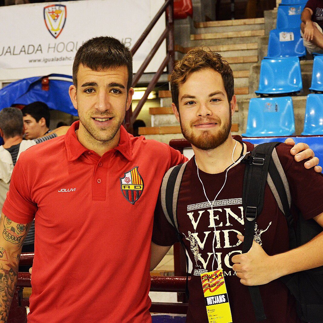 mcatedra95's tweet image. Amb el gran @albertcv7! #HoqueiLligaCAT