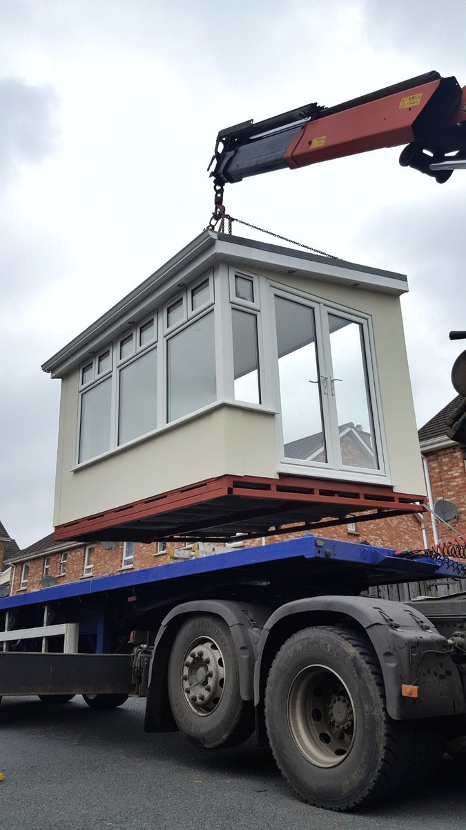 JacobsonModular's tweet image. Transform your home in hours with one of our modular sunrooms/extensions. #belfasthour #belfast #northernireland #countyantrim