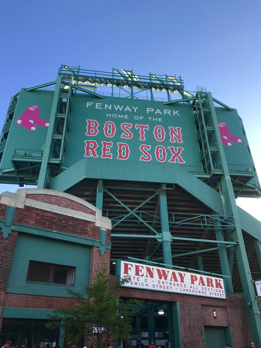 JanelCEvans's tweet photo. It's time... @astros at @RedSox #BucketList https://t.co/KO58WUhxOi
