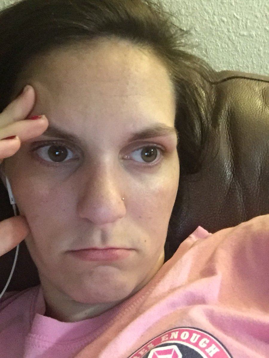 The first 10 minutes of  <a href="/NBCChicagoFire/">Chicago Fire</a> told by <a href="/katietull1/">katie tull</a> and myself...enjoy😑😑