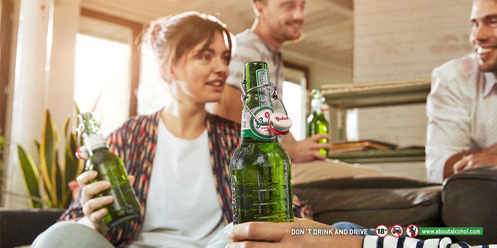 Es hora de compartir un momento #Grolsch con alguien especial ¿Y tú tienes ya tienes planes para el fin de semana #UnconventionalByTradition