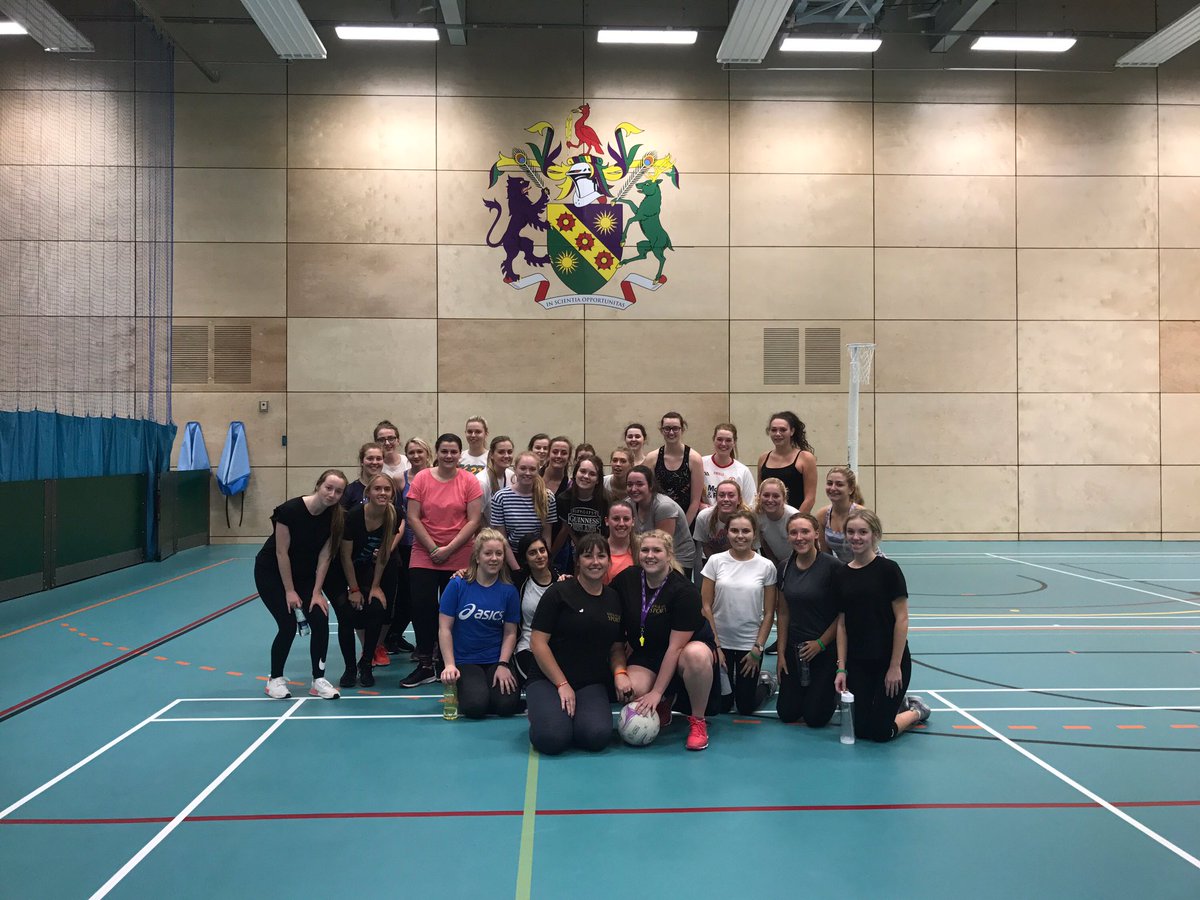 Great turn out for our first session back🏐lots of smiley sweaty faces😁see you next week! @NDOLancsCumbria <a href="/England_Netball/">England Netball</a> <a href="/EdgeHillSport/">Edge Hill Sport</a>