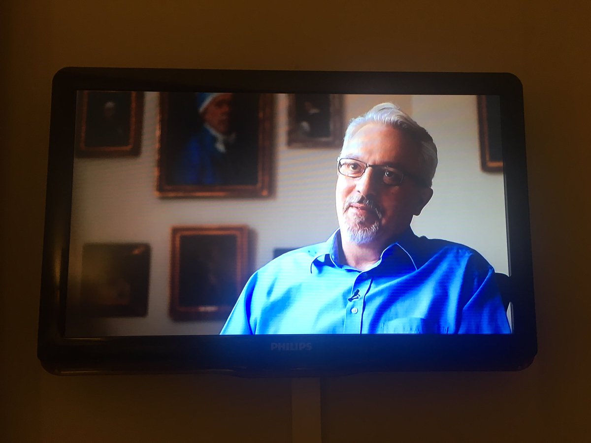 CamillaElworthy's tweet photo. Here's my special Hollinghurst-on-Newsnight photomontage, as snapped in an ESussex hotel room. #capturingmagic https://t.co/dOy8fC5YoR