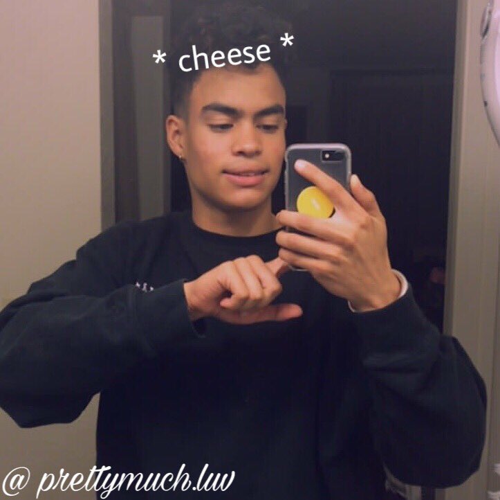 _Ruby_espi_'s tweet image. #TeacherFriday :)