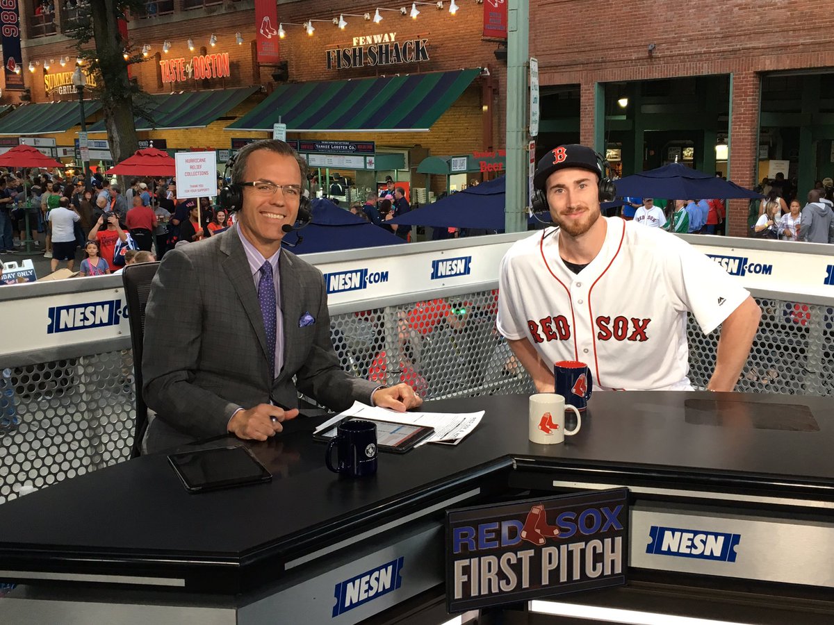 TomCaron's tweet photo. Great having @gordonhayward on show. Told us he pitched in Little League - we'll see how he does throwing out first pitch tonight at #fenway https://t.co/igfOsWX9SU
