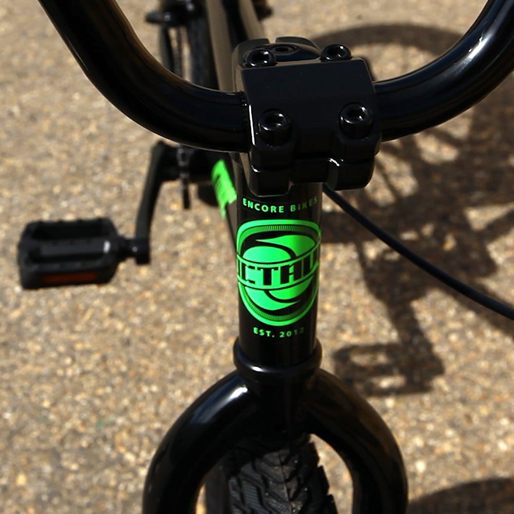 encorebikes's tweet photo. The 2017 Octave with the bright green accents. https://t.co/rEyYfOx8Um