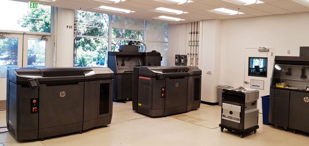 Welcome to a place where you can see and experience <a href="/HP/">HP</a>’s new 3D printers in action. hp.tl/60128Nhng #3Dprinting