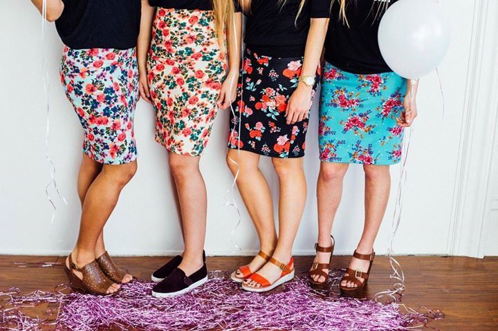 SparkleProm's tweet photo. How to Choose #Prom #Shoes You Can Really Dance In | by Sparkle Prom #Blog #Dress #Gowns #Fashion #Style #Homecomi… https://t.co/2YOo1wXrlt https://t.co/7g8ZoSkZEN