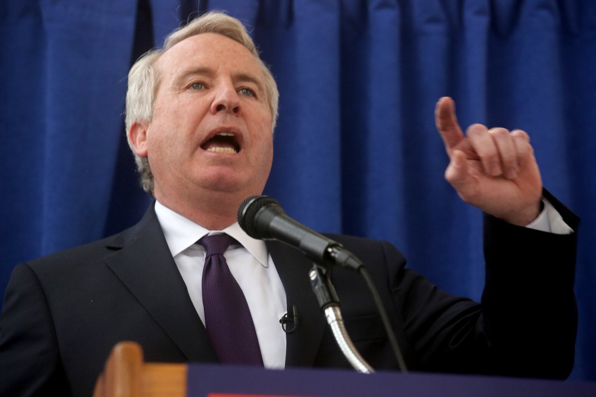 ChiTribCloutSt's tweet photo. Democratic candidate Chris Kennedy declares he'd be 'feminist' governor of Illinois https://t.co/Pzhzn7wXt9 https://t.co/orIK44HGIA