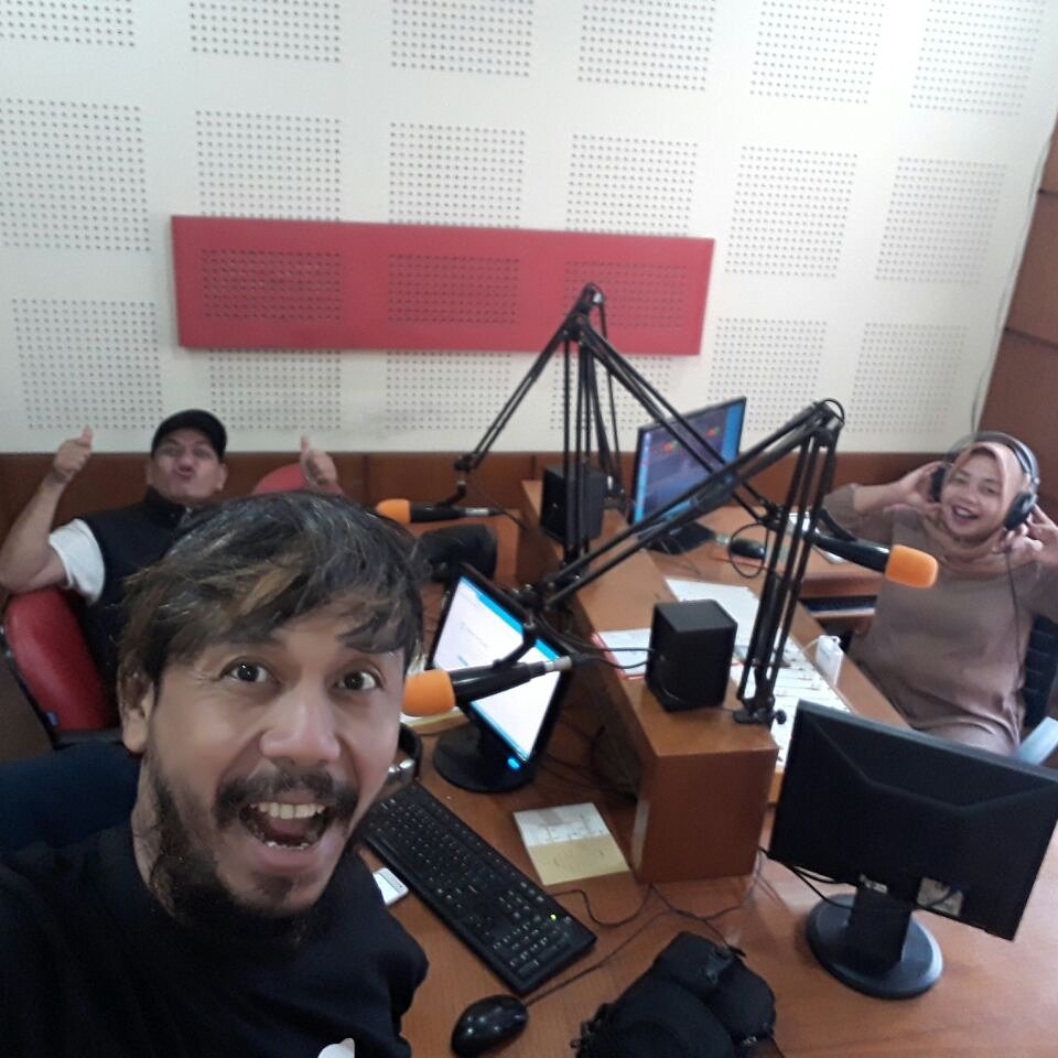 Jumat berkah barengan Triopekojan di Bandara karya <a href="/939mersifm/">Radio Mersi 939FM</a>