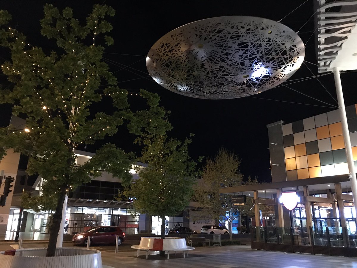 WelcometoPC's tweet image. Prep activation meeting for the Pilot Pop up park #pointcook last night.  #https://m.facebook.com/PCPOPUP #codesign #communityplacemaking