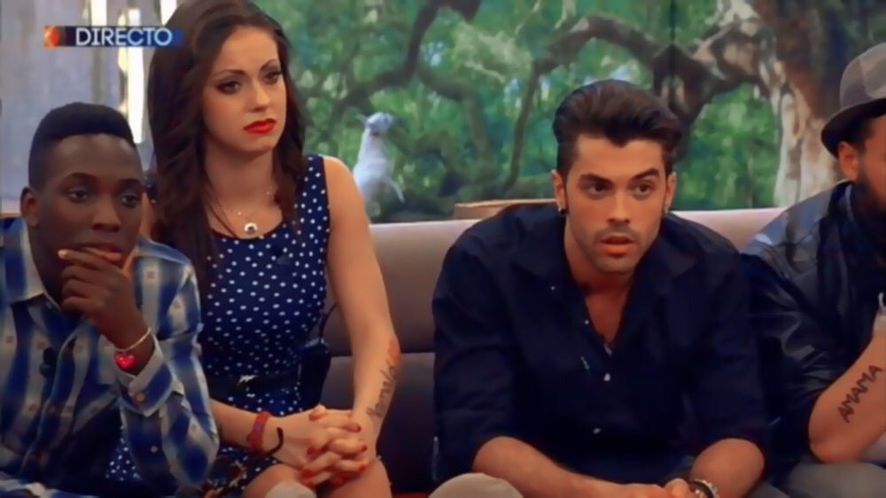 Nuestras caras viendo la entrevista de la pobre..... 🤦🏽‍♀️