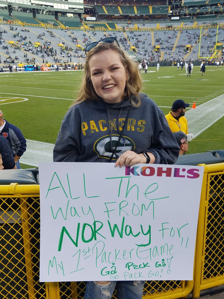 #GetLoudLambeau