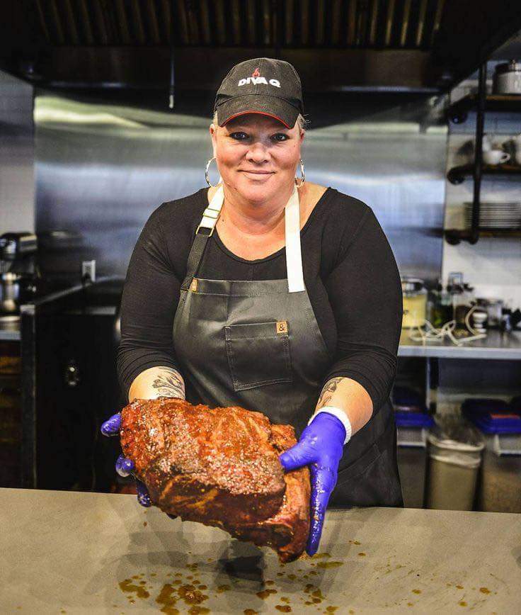 Attended <a href="/TraegerGrills/">Traeger Grills</a>  #traegershopclass in #chatham #ontario this week. <a href="/DivaQBBQ/">Danielle - Diva Q®</a> can sure rock the grill