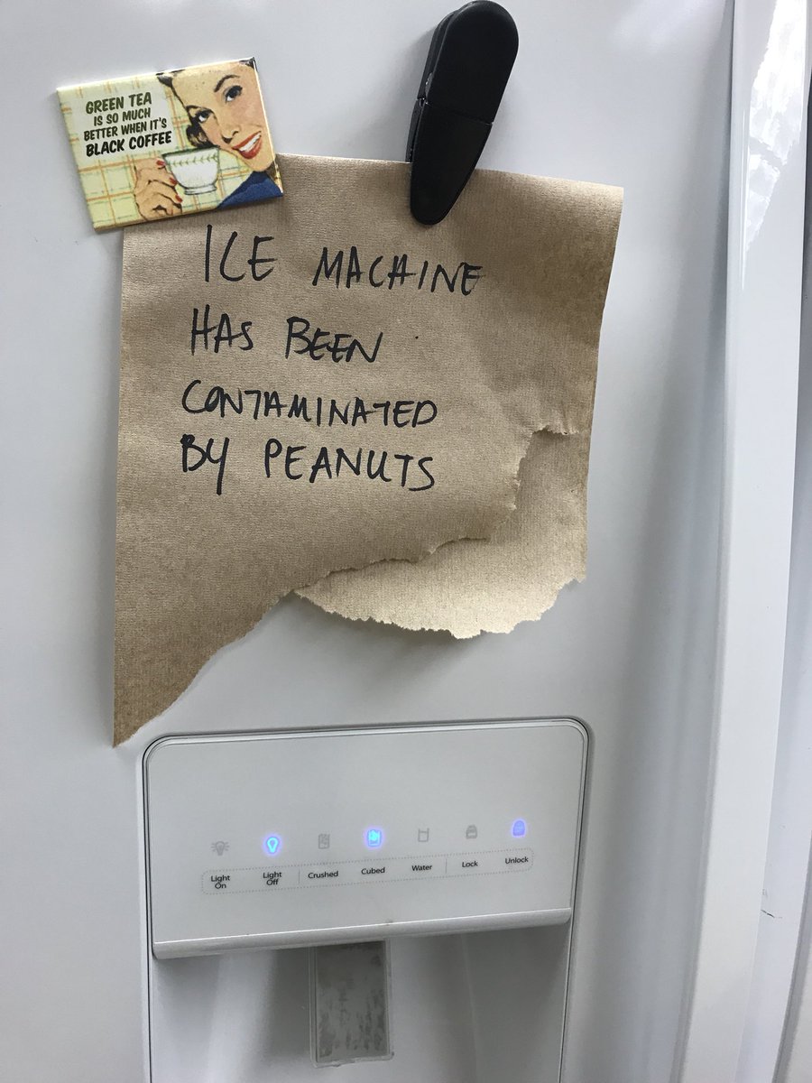 matthewduncan's tweet photo. things that make you go hmmm... #worklplace #kitchen https://t.co/Na7icIrotb