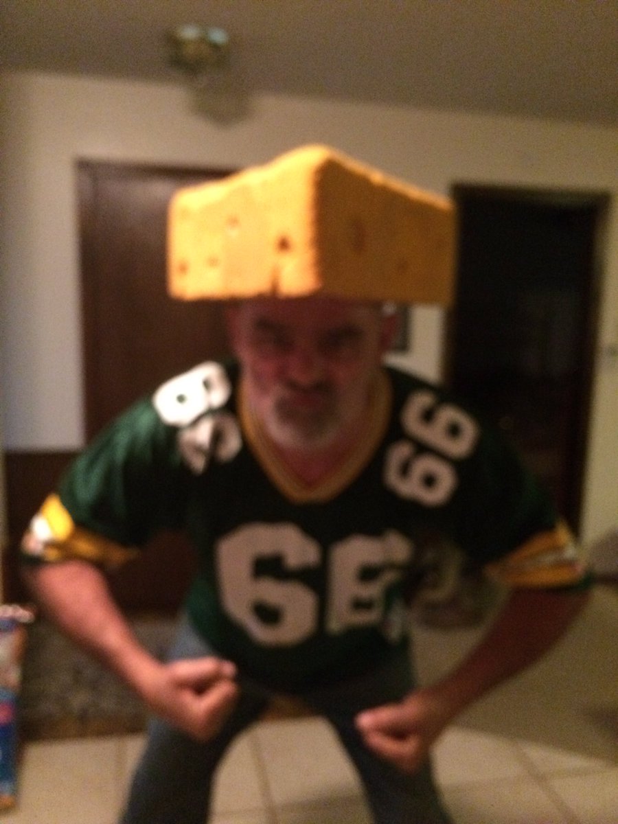 It's almost game time!!!!!!