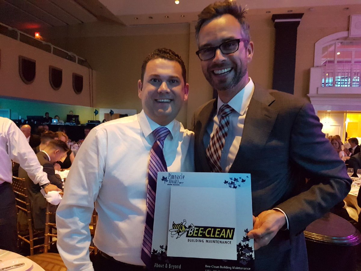 bomaedmonton's tweet photo. Rob Scott &amp; Matthew Ross from @BeeCleanCanada YEG proudly display their National Pinnacle Award at the @BOMA_CAN Gala in Toronto
Congrats! https://t.co/1zjXME0DRM