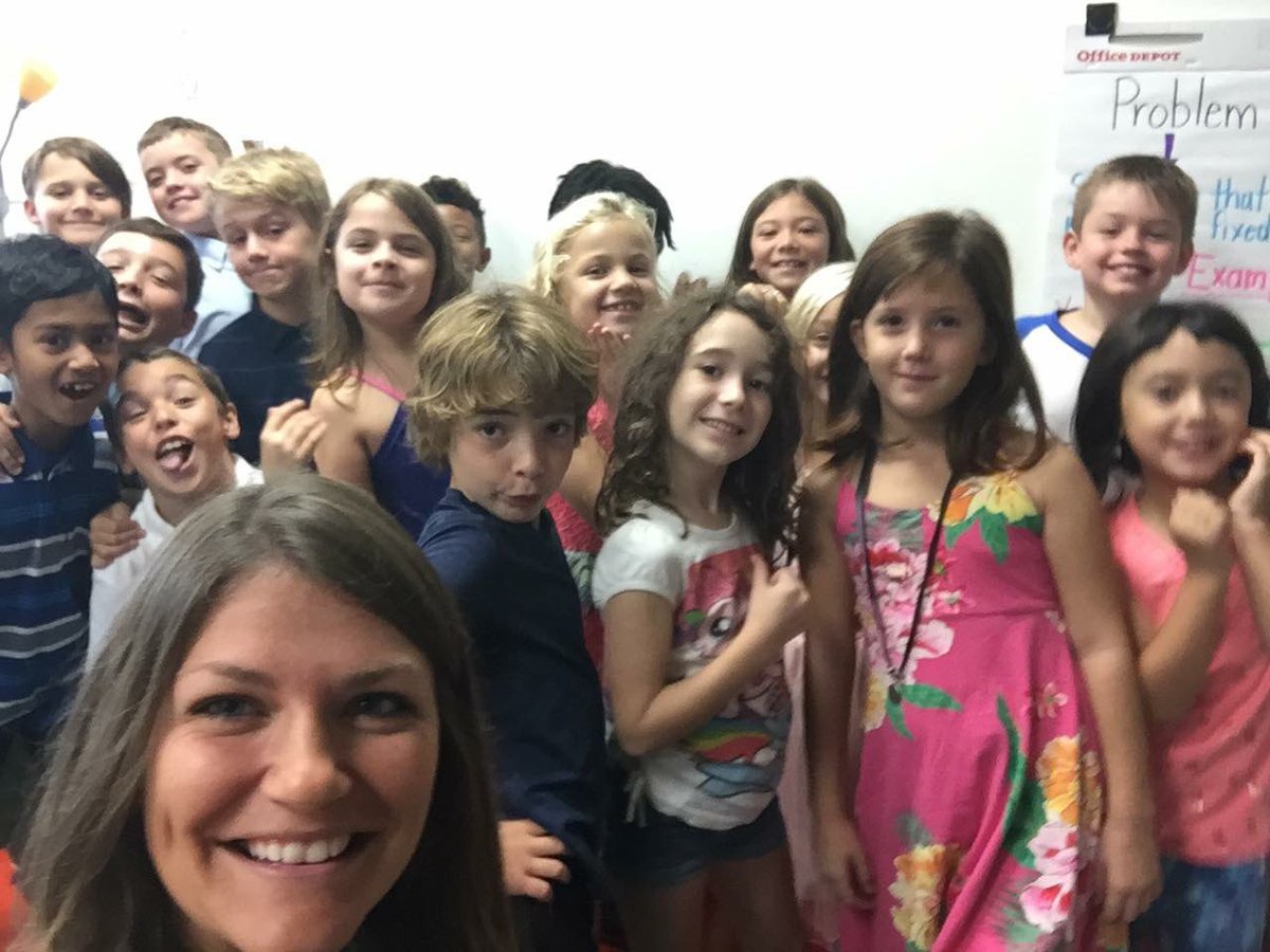 Picture day... what a good lookin' bunch of 3rd graders!! 🤗