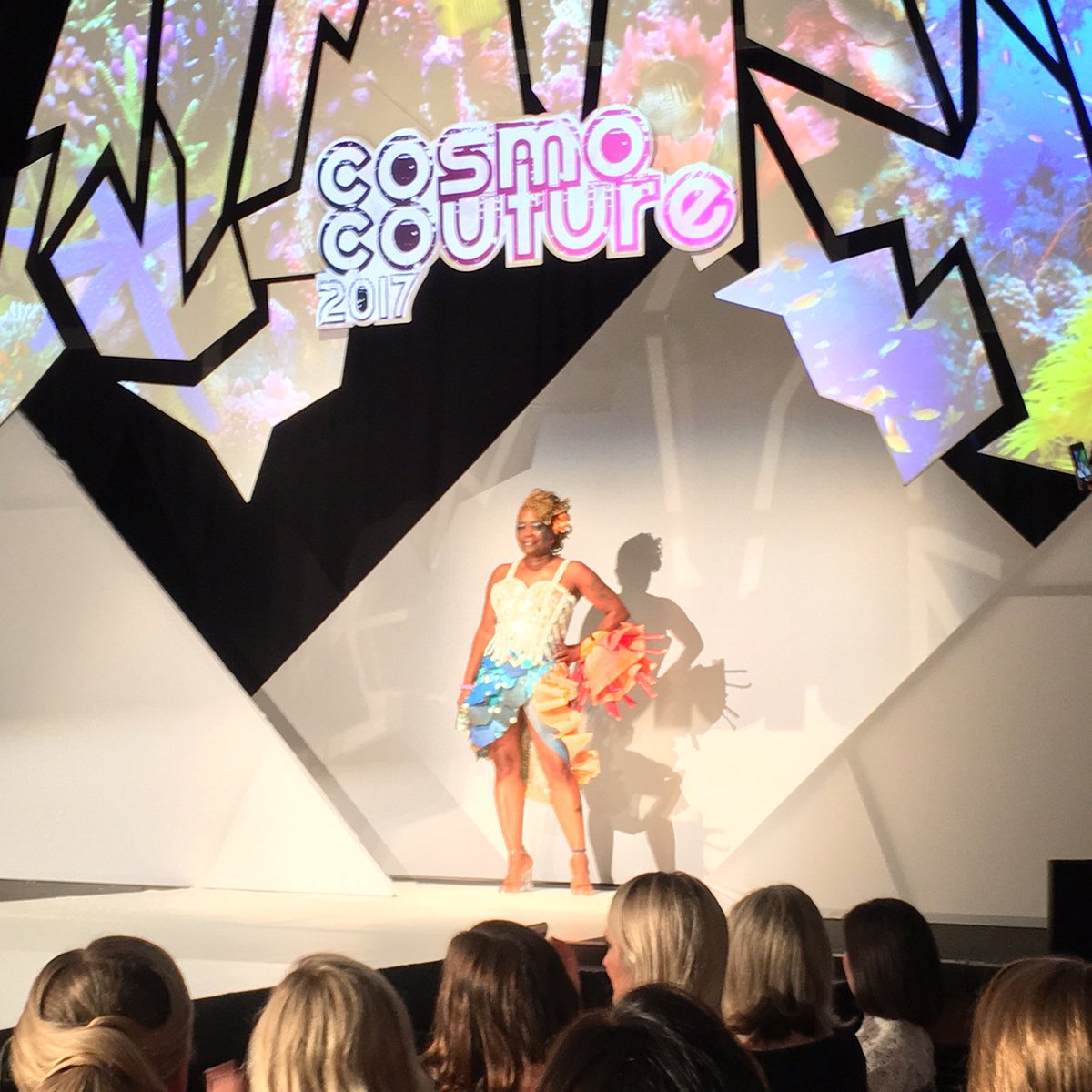 HickokCole's tweet photo. So. Freaking. Fierce. #CCPeoplesChoice #CosmocOutureDC #hickokcole https://t.co/Oao4MnZsuG