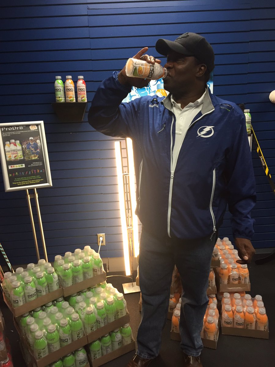 joshhsanchezz's tweet photo. Check it out 🔥@PRODR8_ @WallyD19 log into https://t.co/K5FgO3Dpqw #ProHydration https://t.co/p12P2ZgPdC