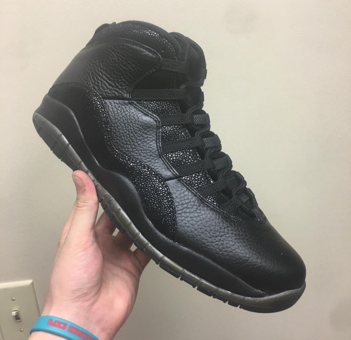 Swiftkickz1's tweet photo. DS Air Jordan 10 Retro OVO "Black"
Size 12 * B Grade &amp; No Box* $210
(BELOW RETAIL) at swiftkickz.com@ https://t.co/w9Qi2jxwxN