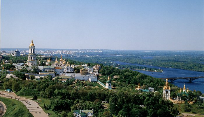 Вітання в.о. Генерального директора з нагоди 91 річниці від дня започаткування Києво-Печерського заповідника goo.gl/7XrJ7v