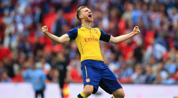 1x World Cup 3x FA Cups   1x DFB-Pokal Happy Birthday Per Mertesacker!    