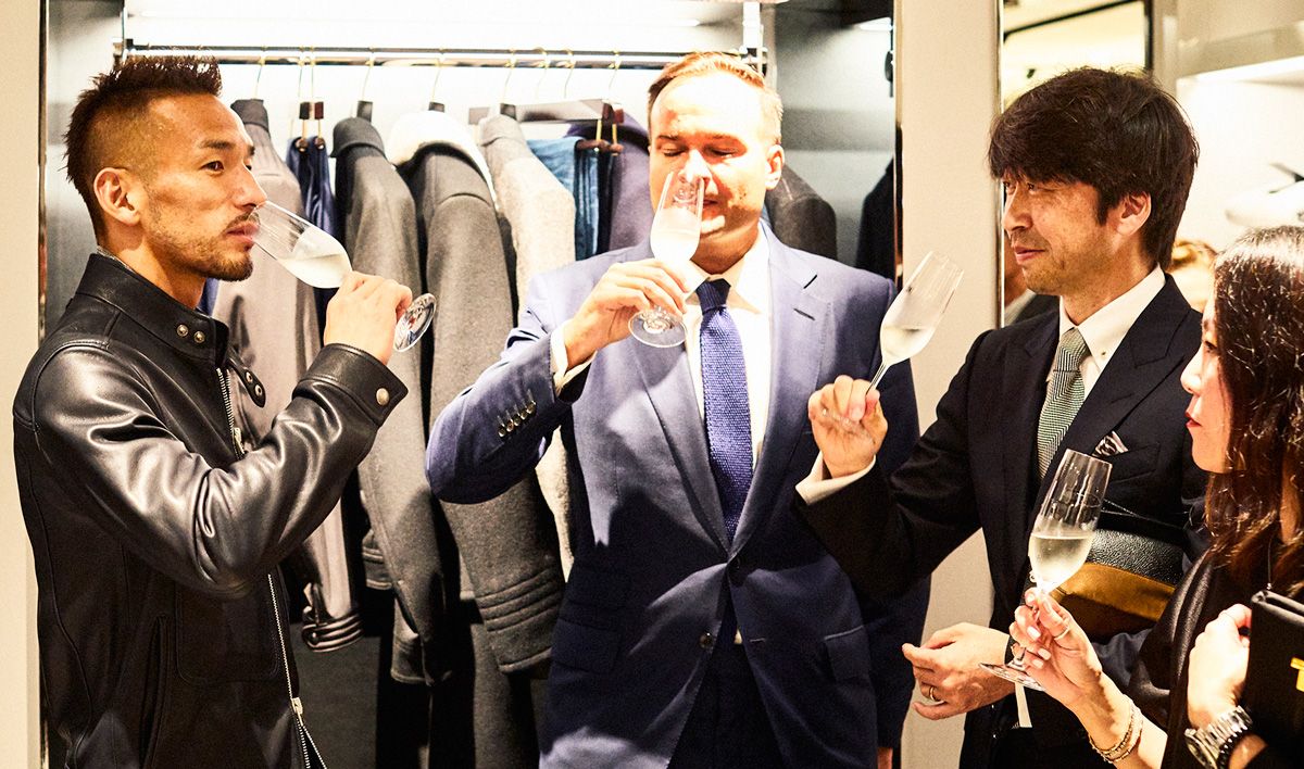 中田 英寿着用 トムフォード サングラス 中田英寿のトムフォード