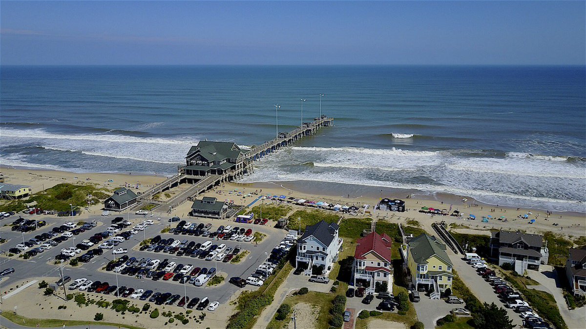 ESM Co-Owner Dick "Mez" Meseroll delivers full recap + photo gallery from the 2017 <a href="/surfESA/">ESA</a> Easterns easternsurf.com/competition/ec…