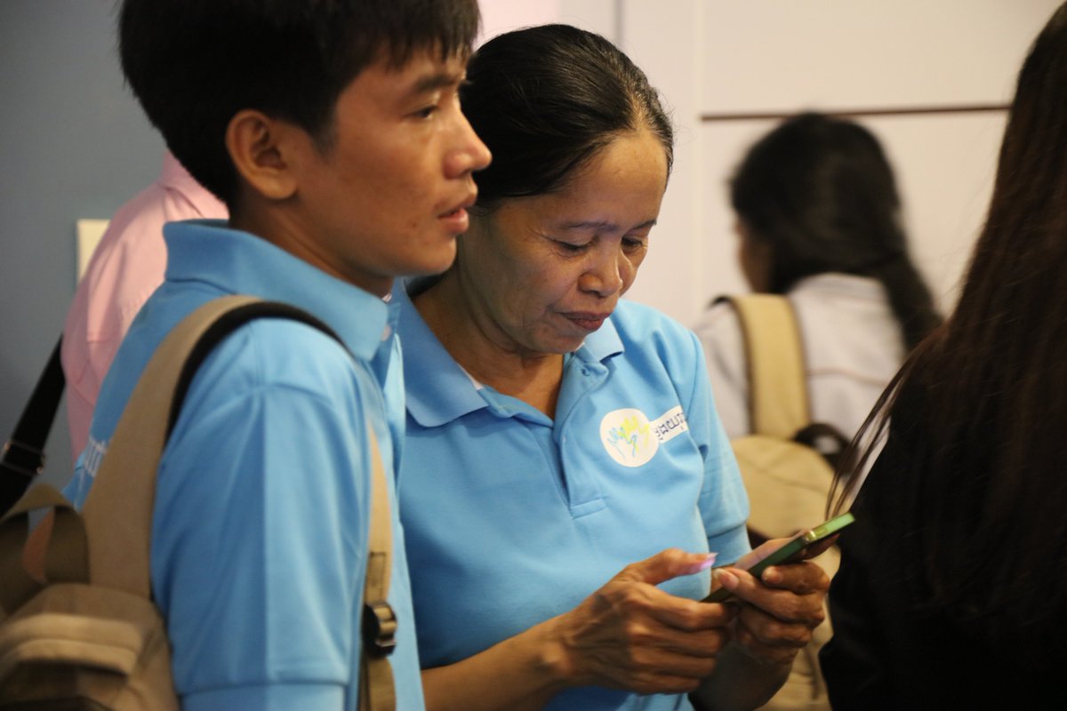 #SocialMedia #security training yesterday. Another training will be this afternoon from 1:30-5pm at YRDP. All are welcome.