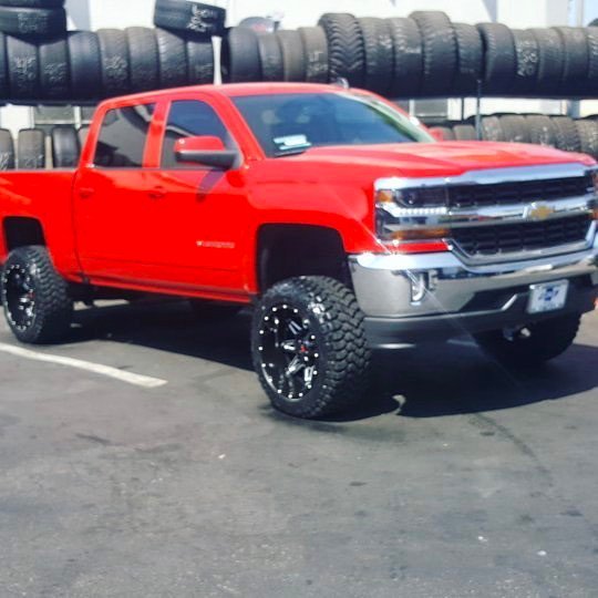 TXWWHEELS's tweet photo. T0.01 ON CHEVY😍 https://t.co/ctq7s4FIXI
