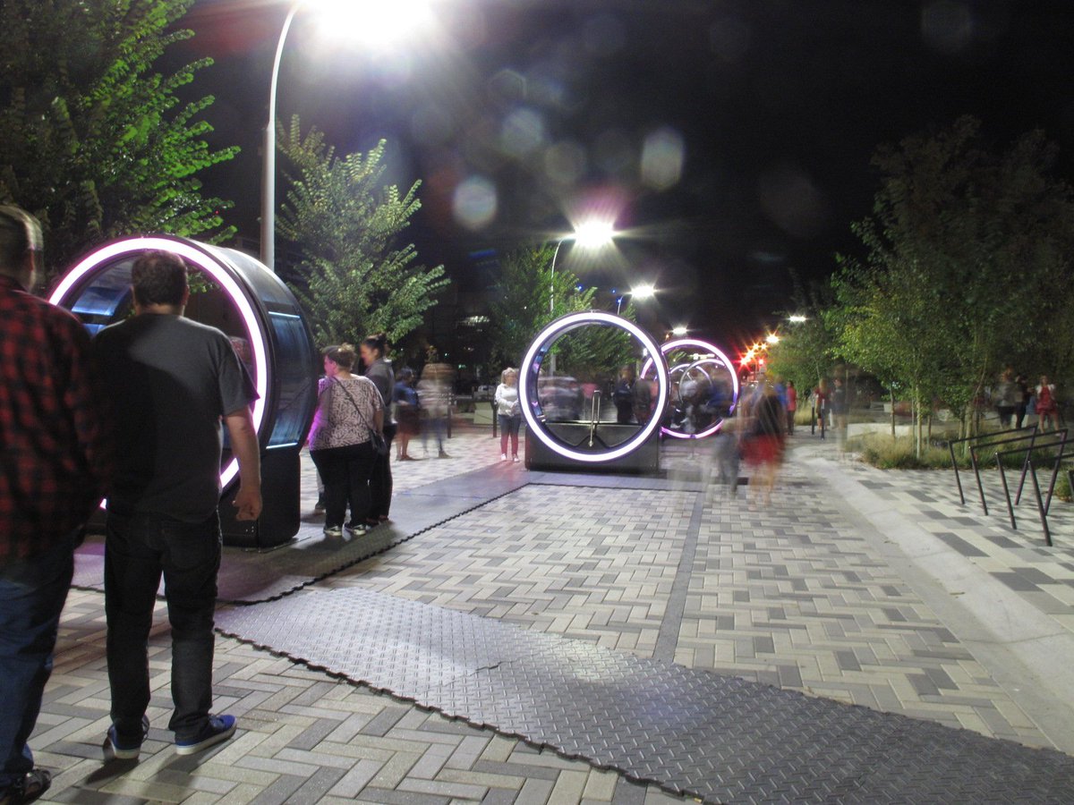 nbellahmer's tweet photo. #ImpulseLoop in #yeg Quarters was fantastic tonite - 9pm & busy busy https://t.co/dcKVvs8fWU