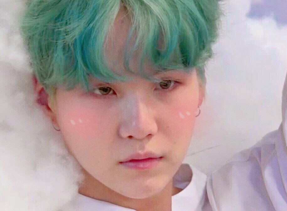 softboybot's tweet image. ↳ #BTS ˖☽°.* #SUGA ˖*°࿐*ೃ  .  ⋆