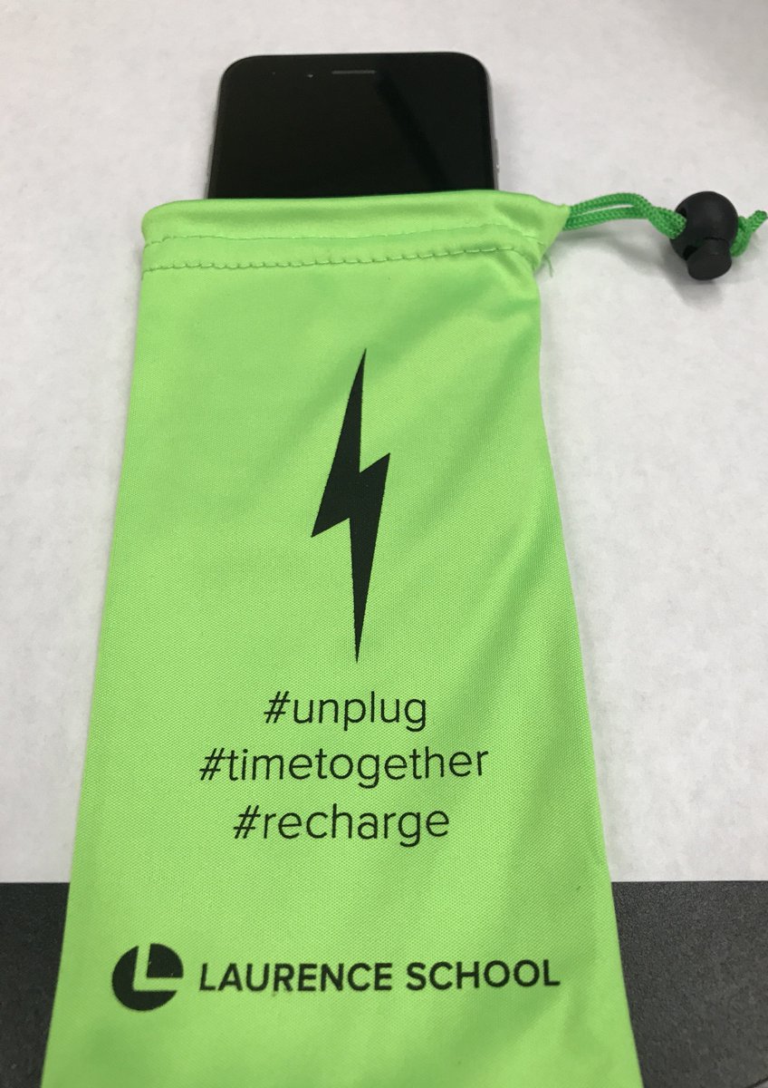LaurenceSchool's tweet photo. Night, night! Hope you all enjoyed Back to School Night! #unplug #timetogether #recharge #representtheL https://t.co/i8Wf0sOmhu