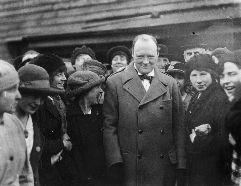 What Did Winston Churchill Look Like  in 1918 