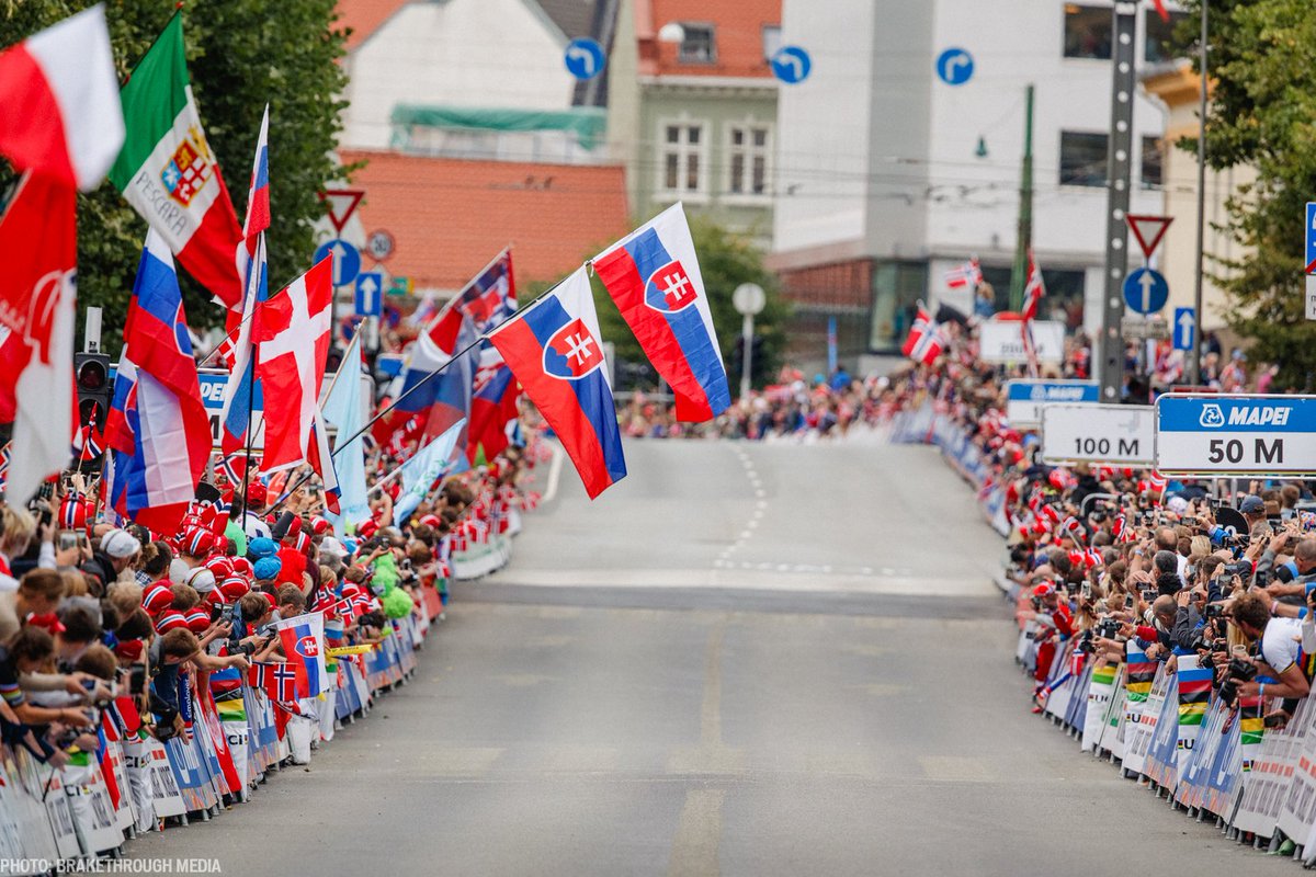 Vyveste vlajky, za chvíľu je tu šampión. #3peťo #iamspecialized #specializedsk #slovensko #prvývhistórii