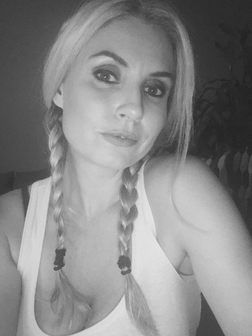 Let's chat #mfc https://t.co/xZyYP3xCU7<a href="/tag/mfc"class="tags">#mfc</a>