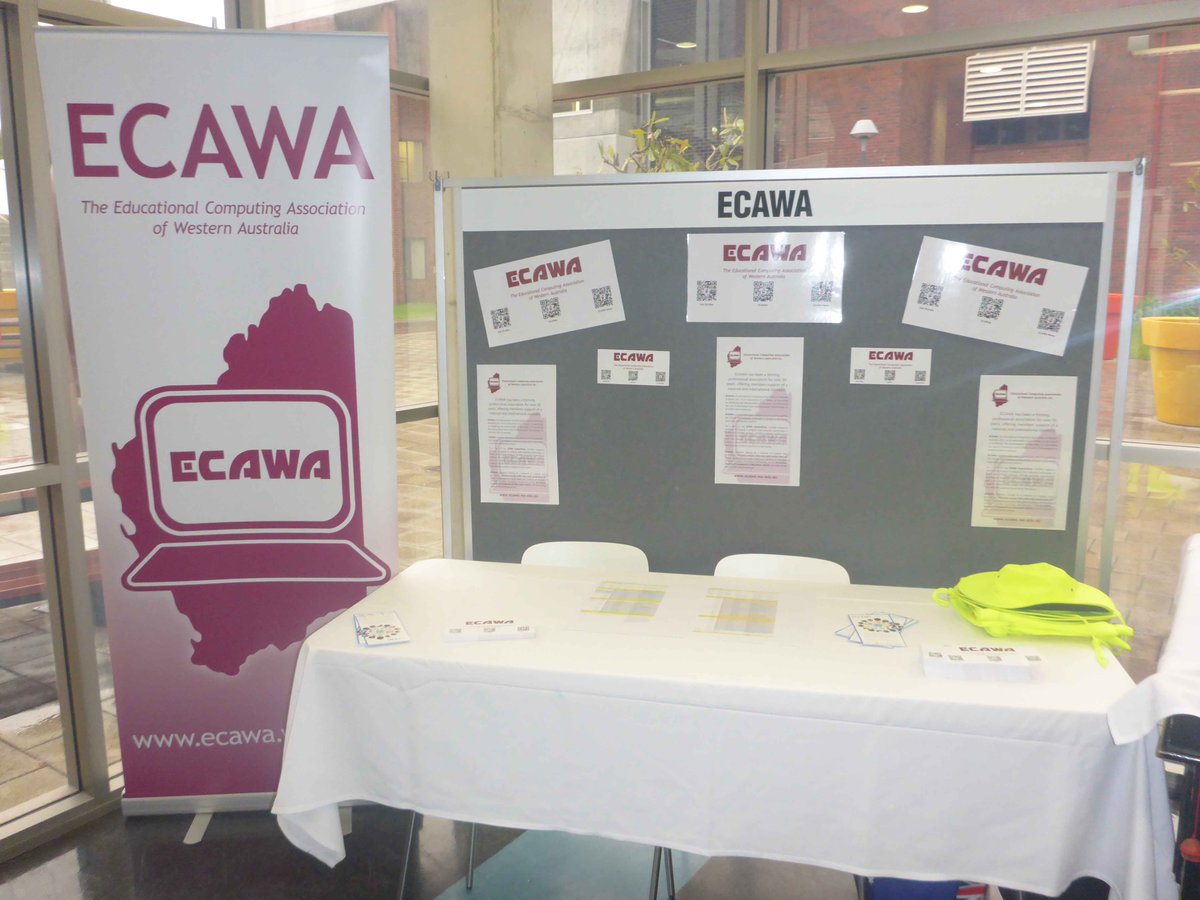 ECAWASecretary's tweet photo. ECAWA at #WA_STEM2017 @ScitechPL @mawainc @SciTeachersWA @ECAWA @EduJen https://t.co/Sn4hJCRm9t