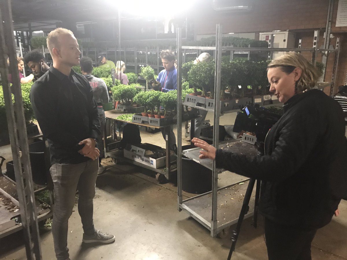 Vanmorgen om 6.10 uur met statushouders uit Zuidplas naar <a href="/bunnikplants/">Bunnik Plants</a> voor werkproject. Met hulp van <a href="/Veldwerk/">Veldwerk</a> aan de slag. #integratie