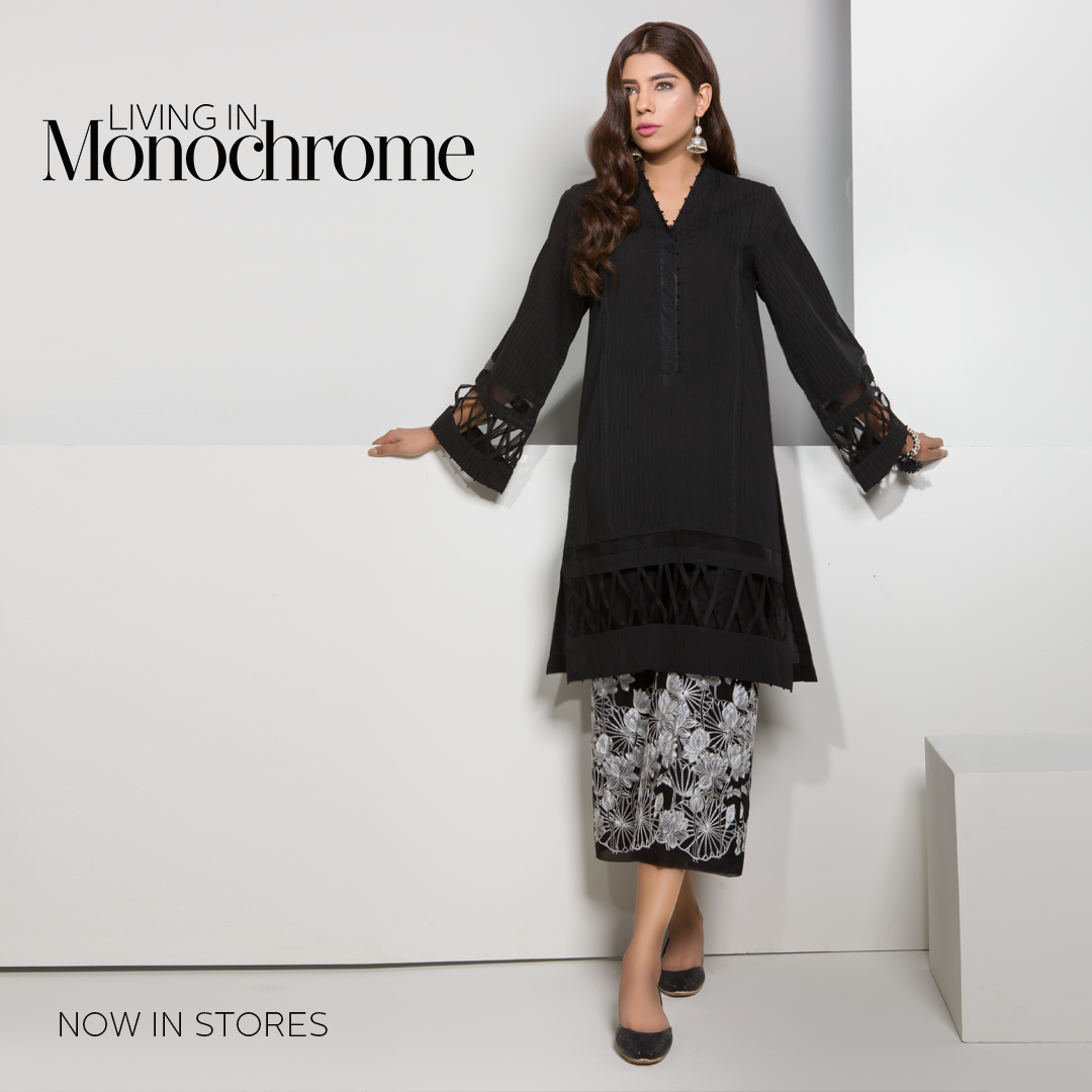 Black never looked this good! Shop for this at your nearest Sapphire outlet or visit our website. bit.ly/2xNjm3W