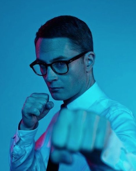 I\d like to wish a very happy birthday to Nicolas Winding Refn. Absolutely love him and his films. 